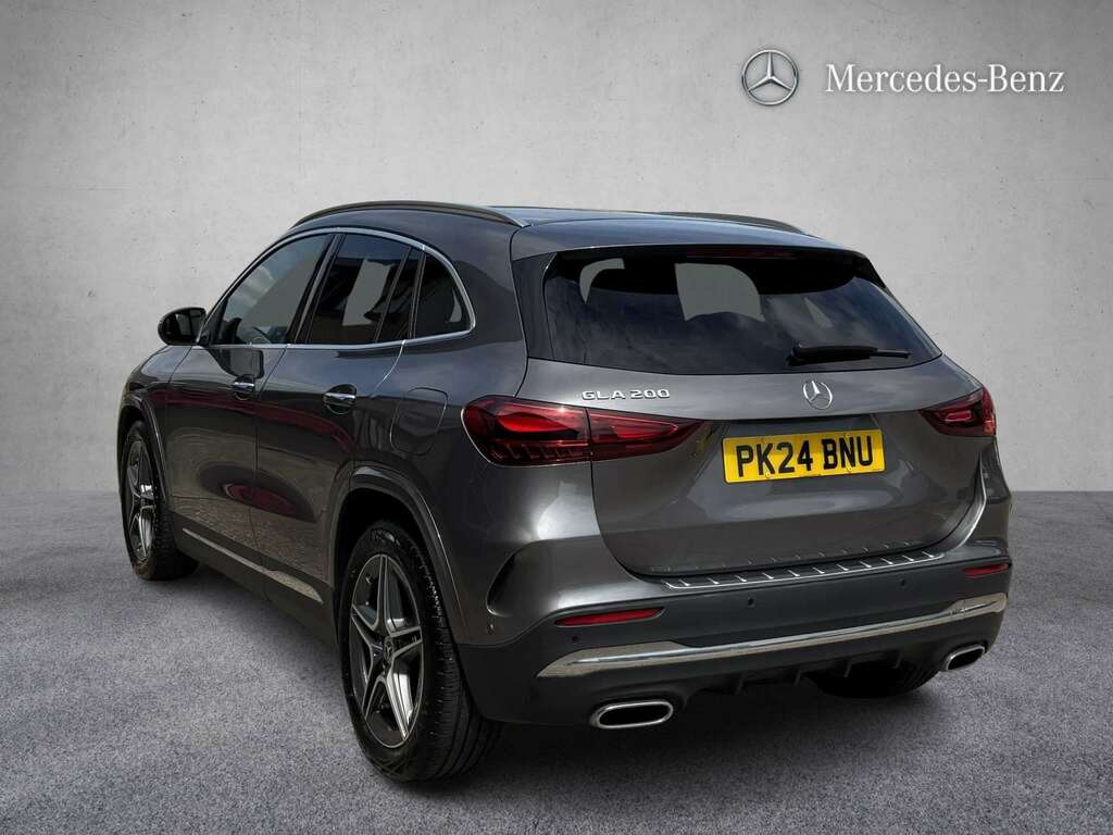 Mercedes-Benz GLA Class 200 Amg Line Executive 2024 PK24BNU Grey #2
