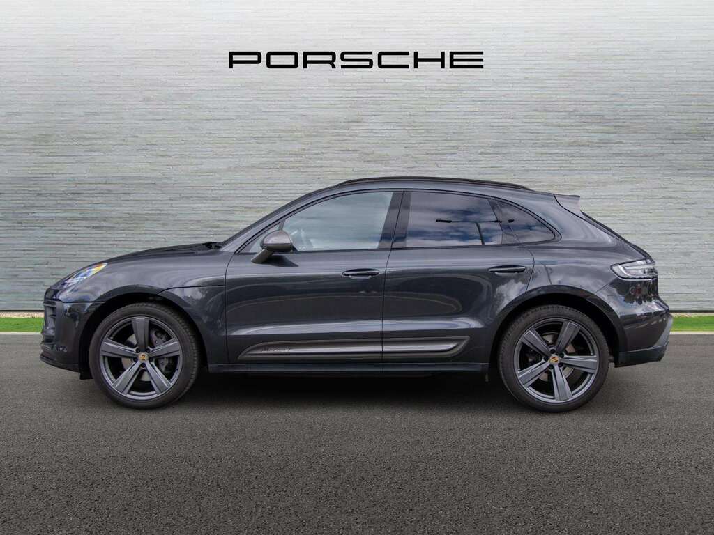 Porsche Macan T Pdk 2023 BD23OYB Grey #3