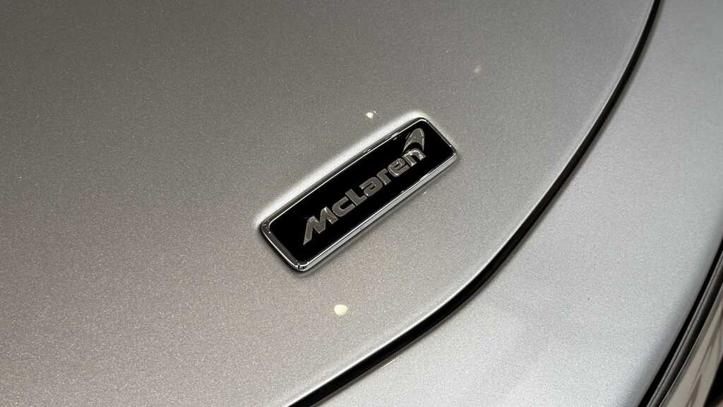 McLaren Artura V6 Phev Dct 2023 Silver #6