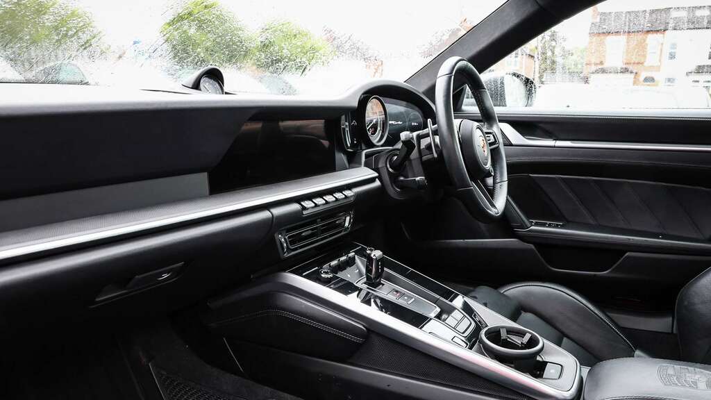 Porsche 911 Turbo S-a 2022 CY72ABZ Grey #4