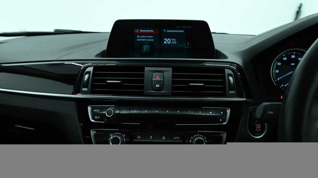BMW 1 Series 118I 1.5 Sport Navservotronic 2019 CF68FFD Silver #4