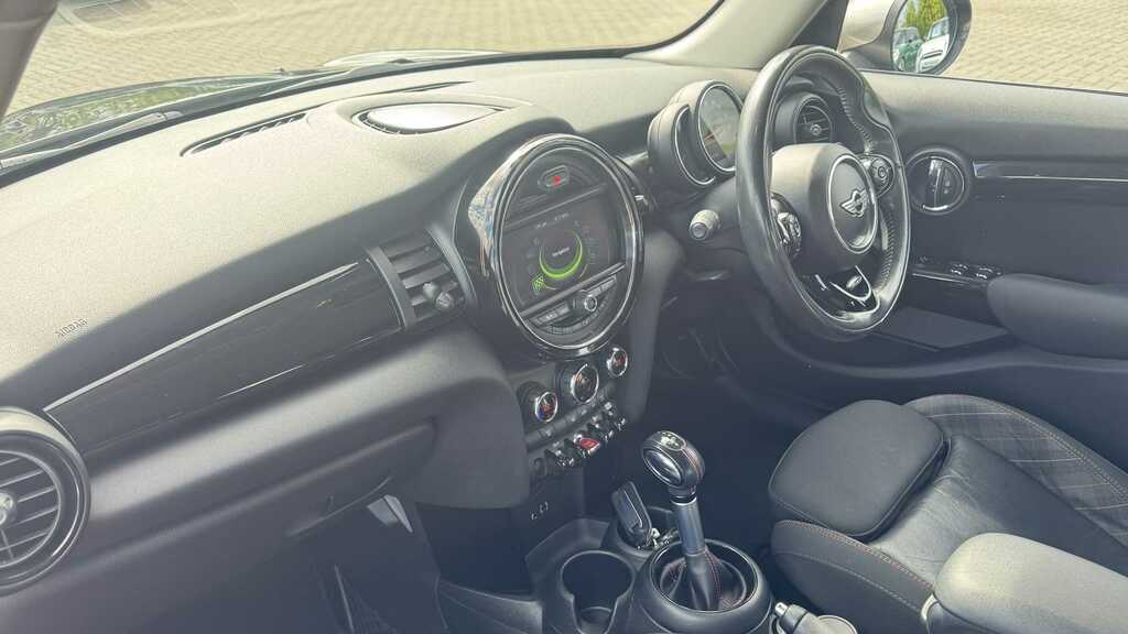Mini Hatch 2.0 Cooper S Seven 2017 FL67NDE Black #4