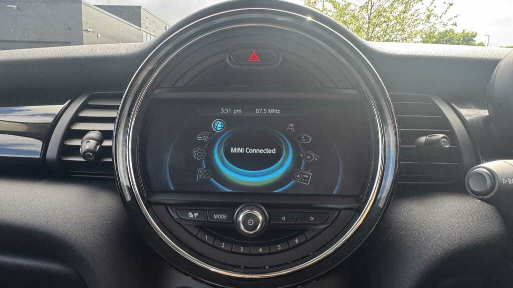 Mini Hatch 2.0 Cooper S Seven 2017 FL67NDE Black #6