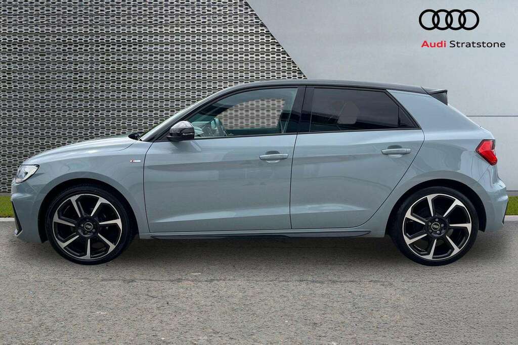 Audi A1 25 Tfsi Black Edition 2022 MJ22BPE Grey #6