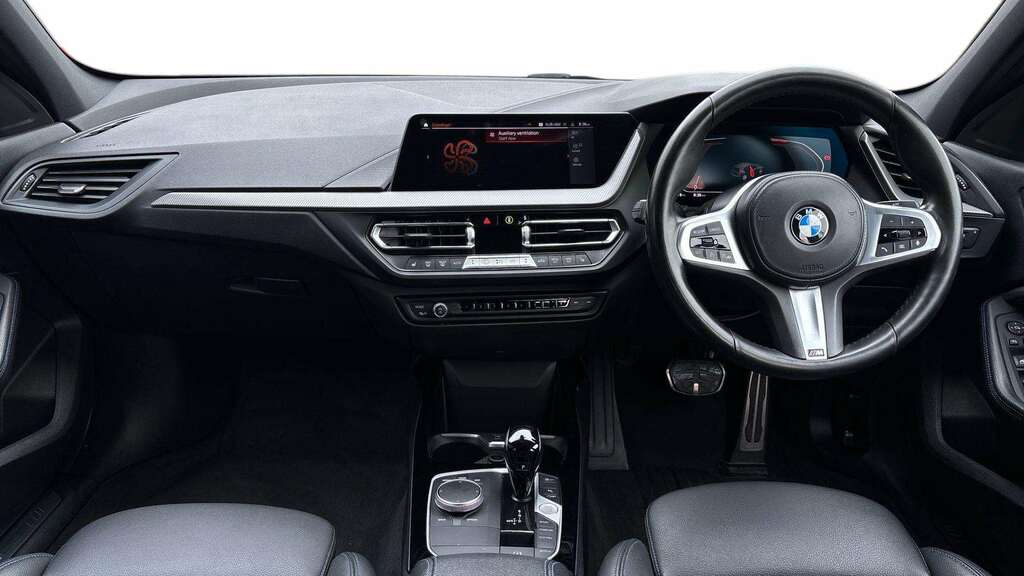 BMW 1 Series 118I 136 M Sport Step Lcp 2022 WN22GUF Black #4