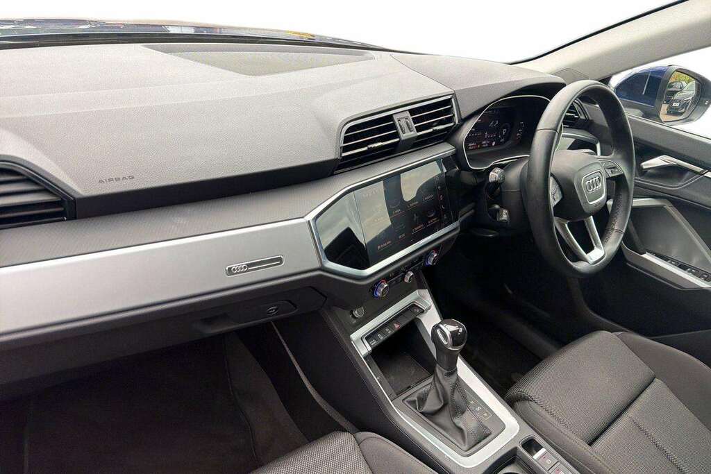 Audi Q3 35 Tfsi Sport S Tronic 2022 KS72GPK Blue #2