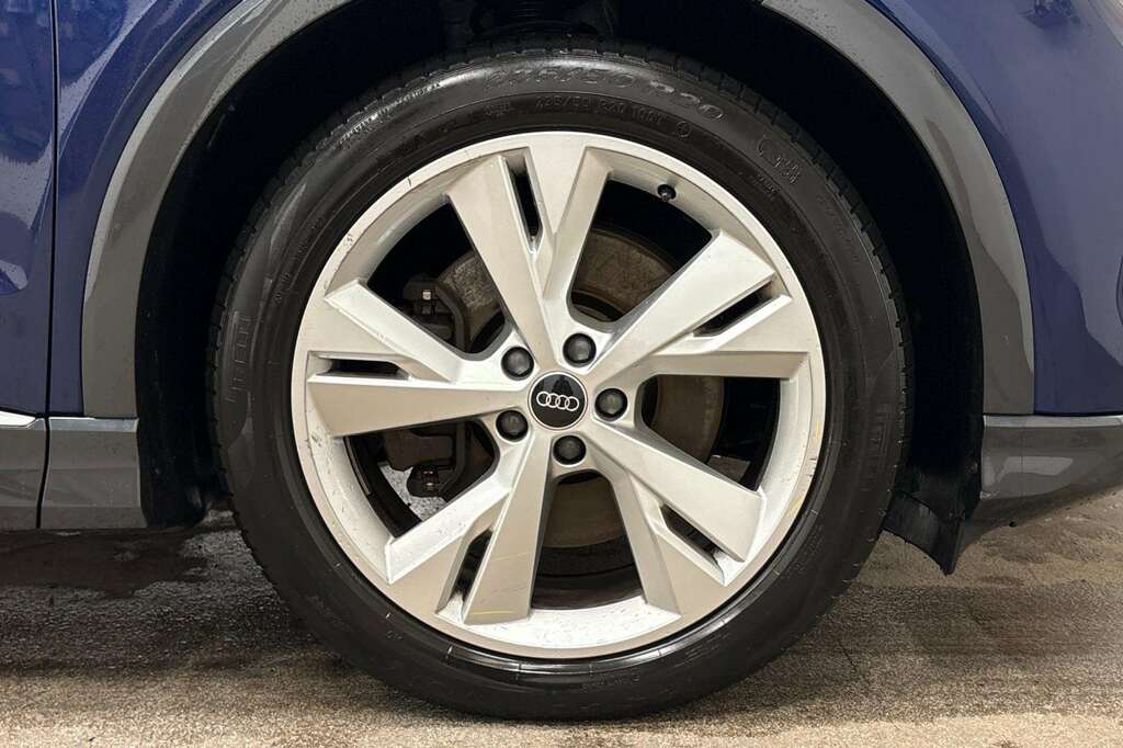 Audi Q4 E Tron 150Kw 40 82Kwh S Line 2023 NL23WCA Blue #5