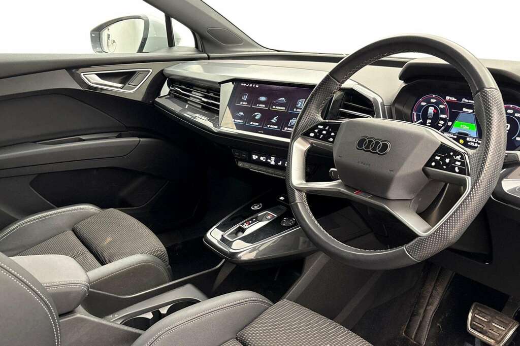 Audi Q4 E Tron 150Kw 40 82Kwh S Line 2023 NJ23HFM White #6