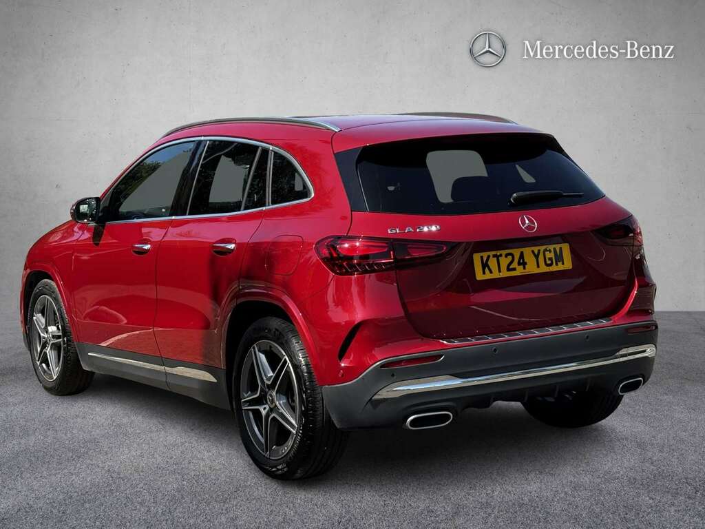 Mercedes-Benz GLA Class 200 Amg Line Executive 2024 KT24YGM Red #3