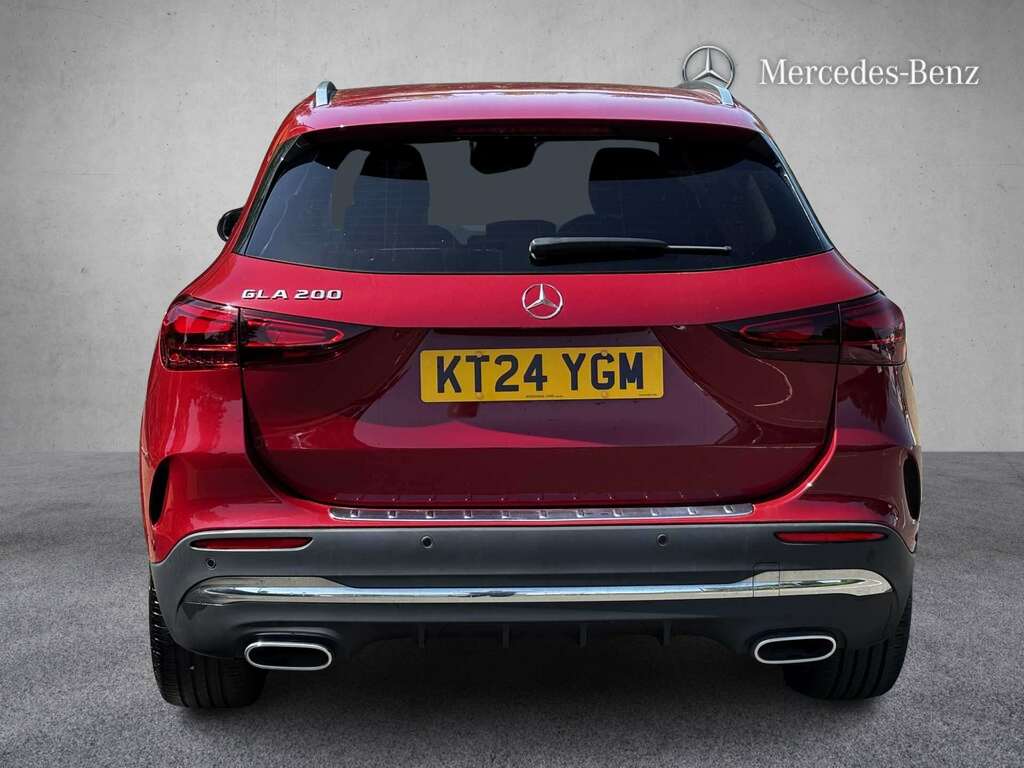 Mercedes-Benz GLA Class 200 Amg Line Executive 2024 KT24YGM Red #4
