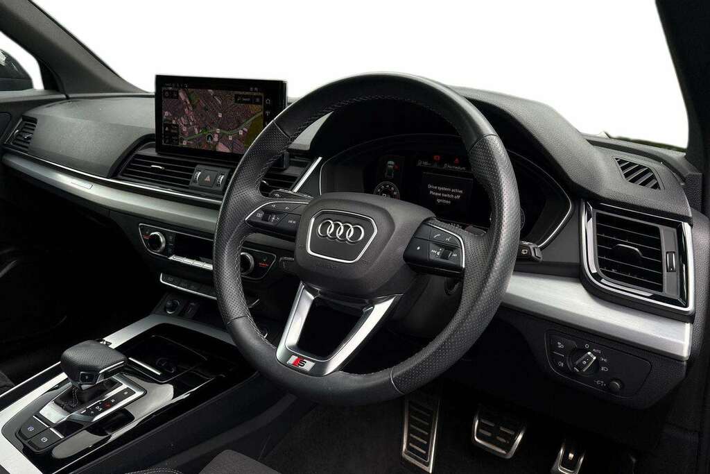 Audi Q5 45 Tfsi Quattro S Line S Tronic 2024 MV74OLH Black #6
