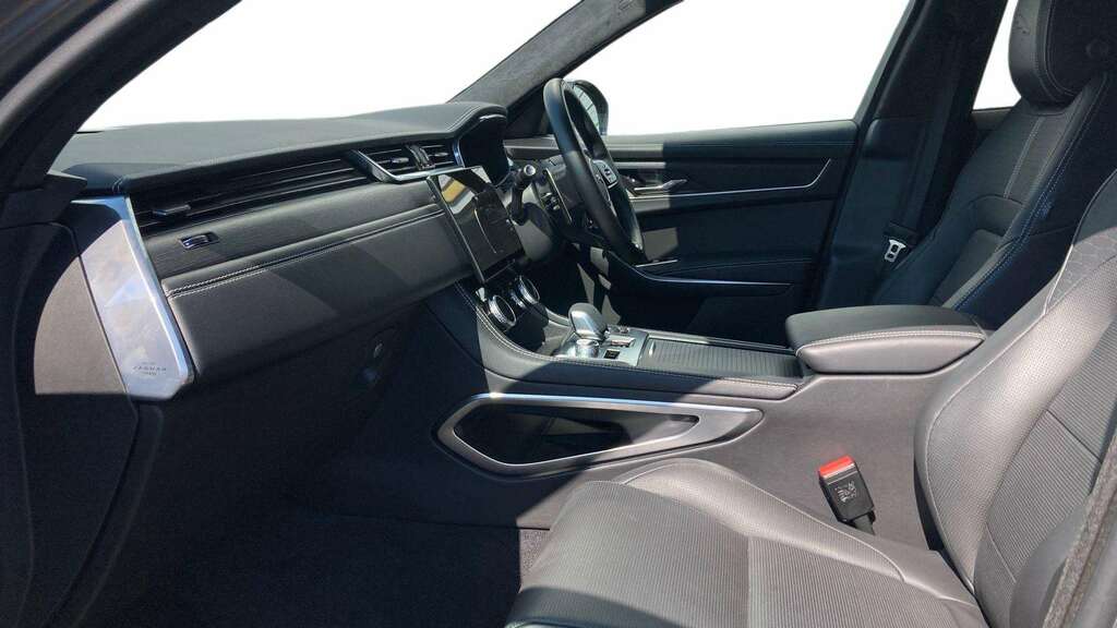 Jaguar F-Pace 2.0 P400e R-dynamic Hse Black 90Th Anniv KR74CXN Grey #2