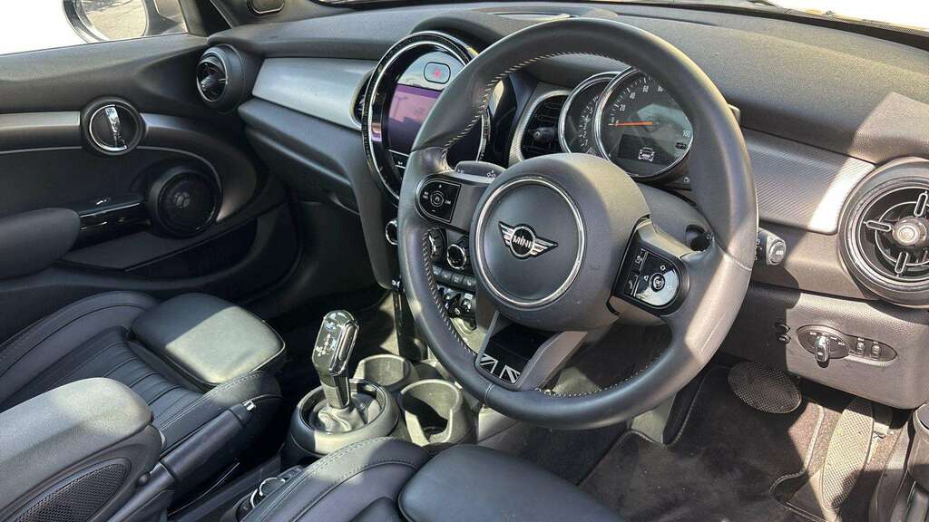 Mini Hatch 1.5 Cooper Exclusive 2022 GJ72NPD Blue #5