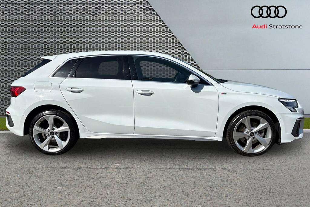 Audi A3 40 Tfsi E S Line S Tronic 2024 BC24ZGT White #3