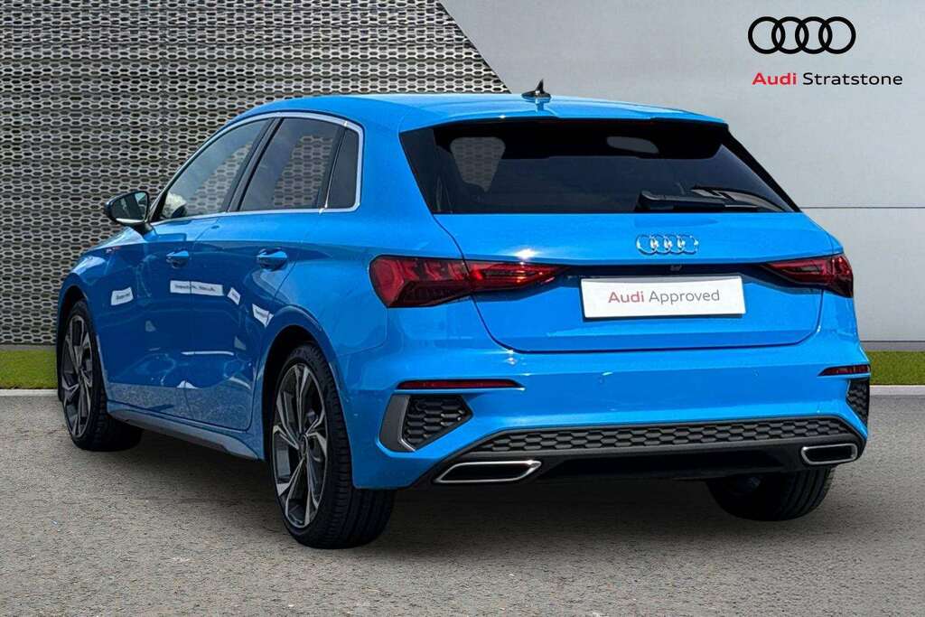 Audi A3 35 Tfsi S Line S Tronic 2023 MC23RZP Blue #3