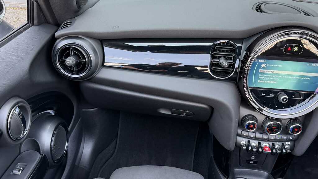 Mini Hatch 2.0 S Exclusive 2024 White #6
