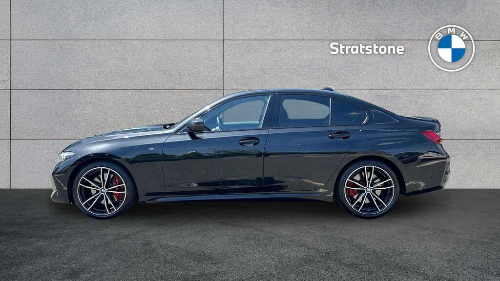 BMW 3 Series 320I M Sport Step 2023 KS72XAL Black #4