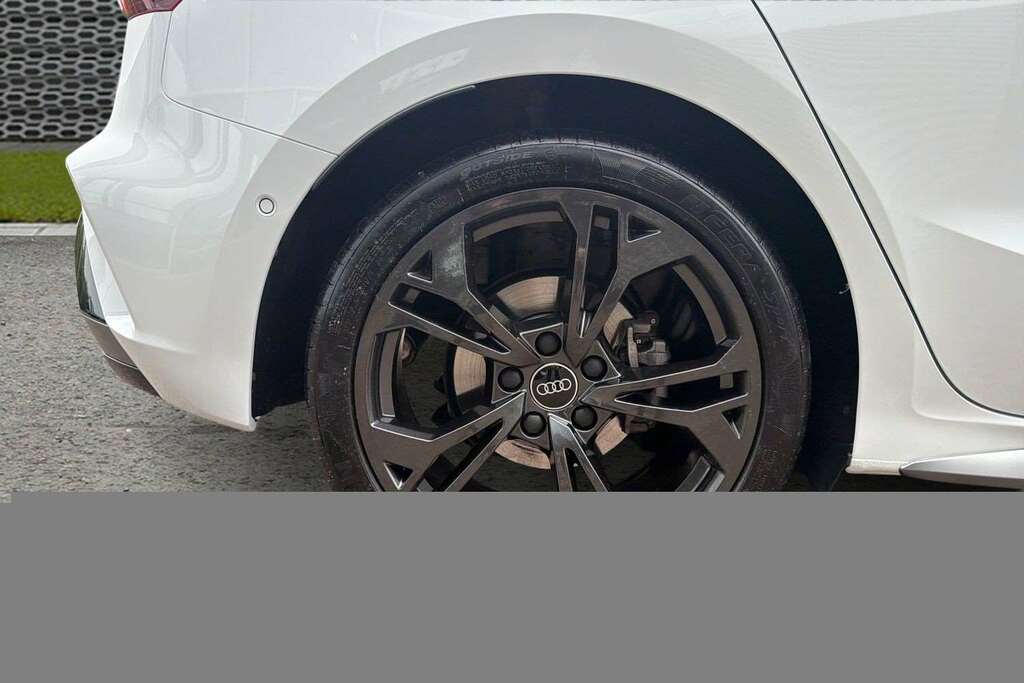 Audi A3 1.5 Tfsi 150 S Line S Tronic 2025 KM75RUV White #5