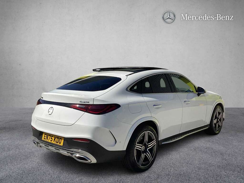 Mercedes-Benz GLC Class Glc 300 4Matic Amg Line Prem Pan 9G-tronic 2 White #2