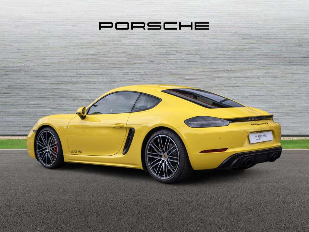 Porsche 718 Cayman 4.0 Gts Pdk 2021 Yellow #2