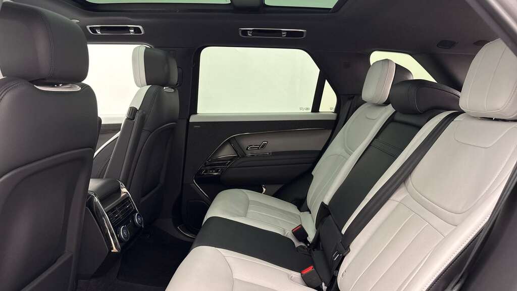 Land Rover Range Rover Sport 3.0 P460e Dynamic Se 2024 KW74LND Grey #4