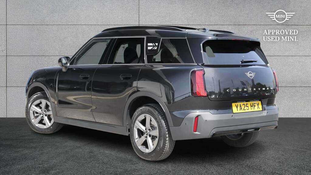 Mini Countryman 1.5 C Classic Level 2 2025 YA25HFX Black #2