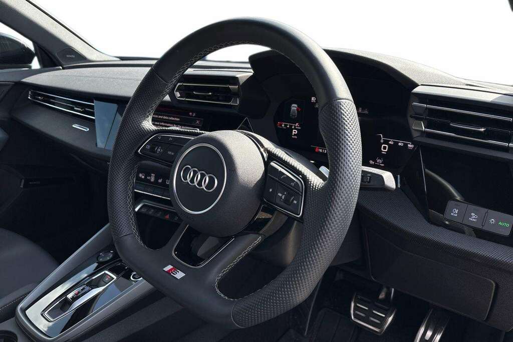 Audi A3 1.5 Tfsi 150 Black Edition S Tronic 2025 MV75KKL Green #6
