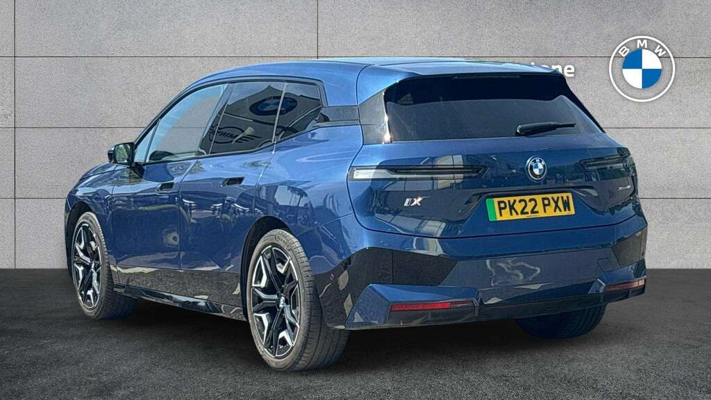 BMW iX 240Kw Xdrive40 M Sport 76.6Kwh 2022 PK22PXW Blue #2