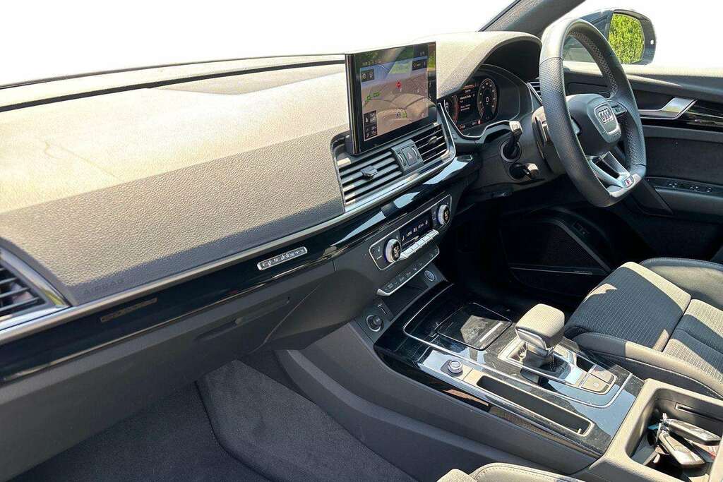 Audi Q5 40 Tdi Quattro Black Edition S Tronic 2024 DN74GYW Grey #2