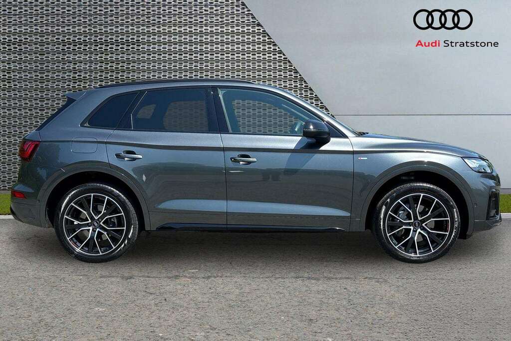 Audi Q5 40 Tdi Quattro Black Edition S Tronic 2024 DN74GYW Grey #4