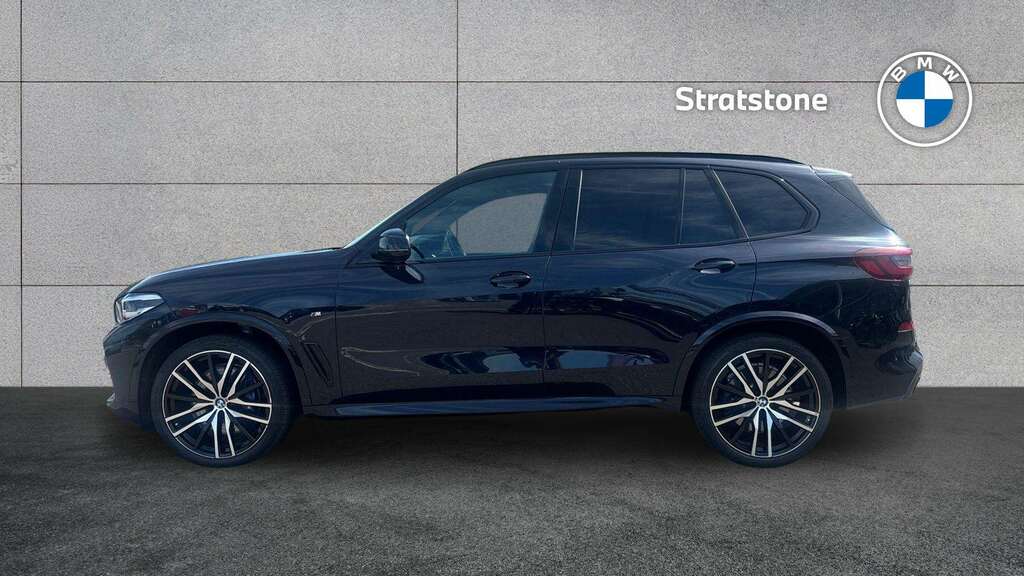 BMW X5 Xdrive40d Mht M Sport 2022 GJ22FVK Black #4