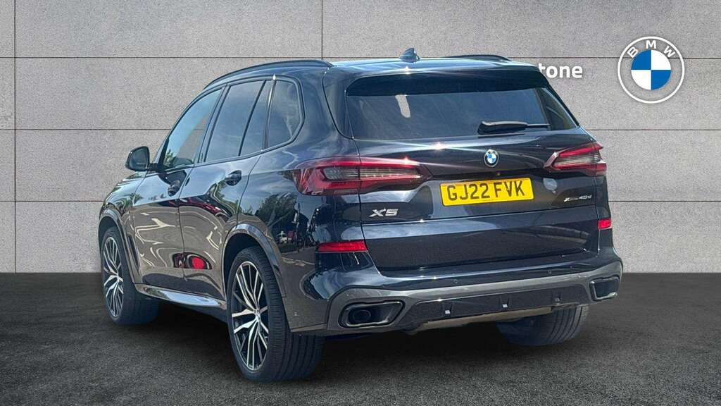 BMW X5 Xdrive40d Mht M Sport 2022 GJ22FVK Black #2