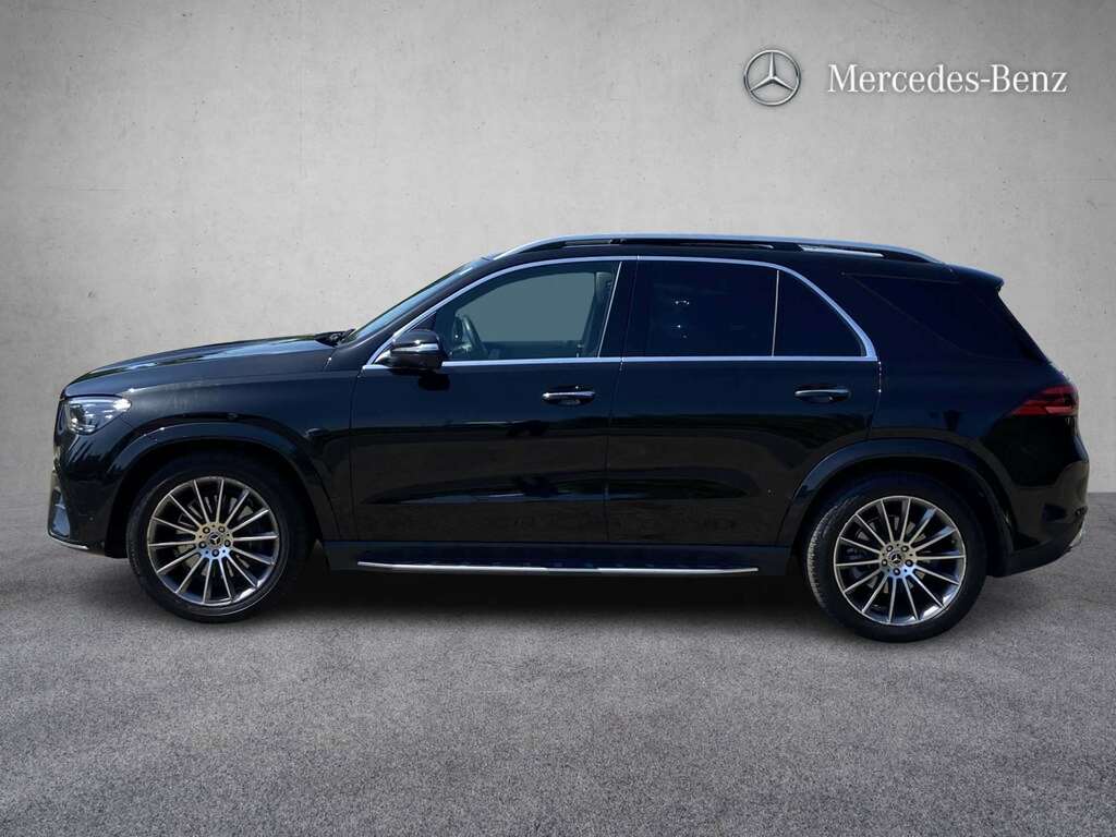 Mercedes-Benz GLE Class 300D 4Matic Amg Line Prem 9G-tronic 7 St 202 KU75OHC Black #2