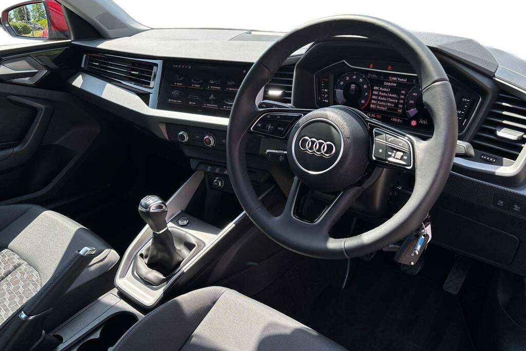 Audi A1 25 Tfsi Sport 2026 DS75WMJ #6