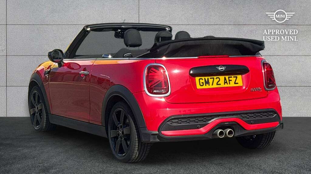 Mini Convertible 2.0 Cooper S Classic 2022 GM72AFZ Red #2