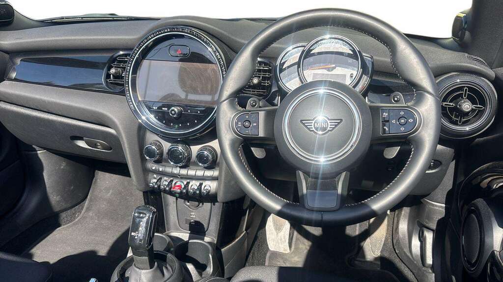 Mini Convertible 2.0 Cooper S Classic 2022 GM72AFZ Red #6