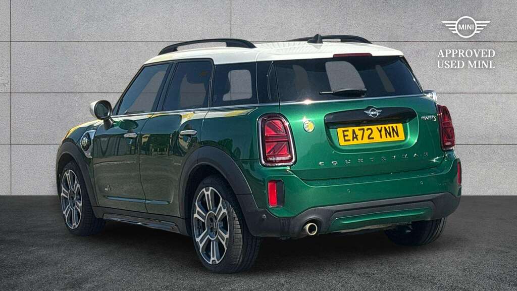 Mini Countryman 1.5 Cooper S E Exclusive All4 Phev 2022 EA72YNN Green #2