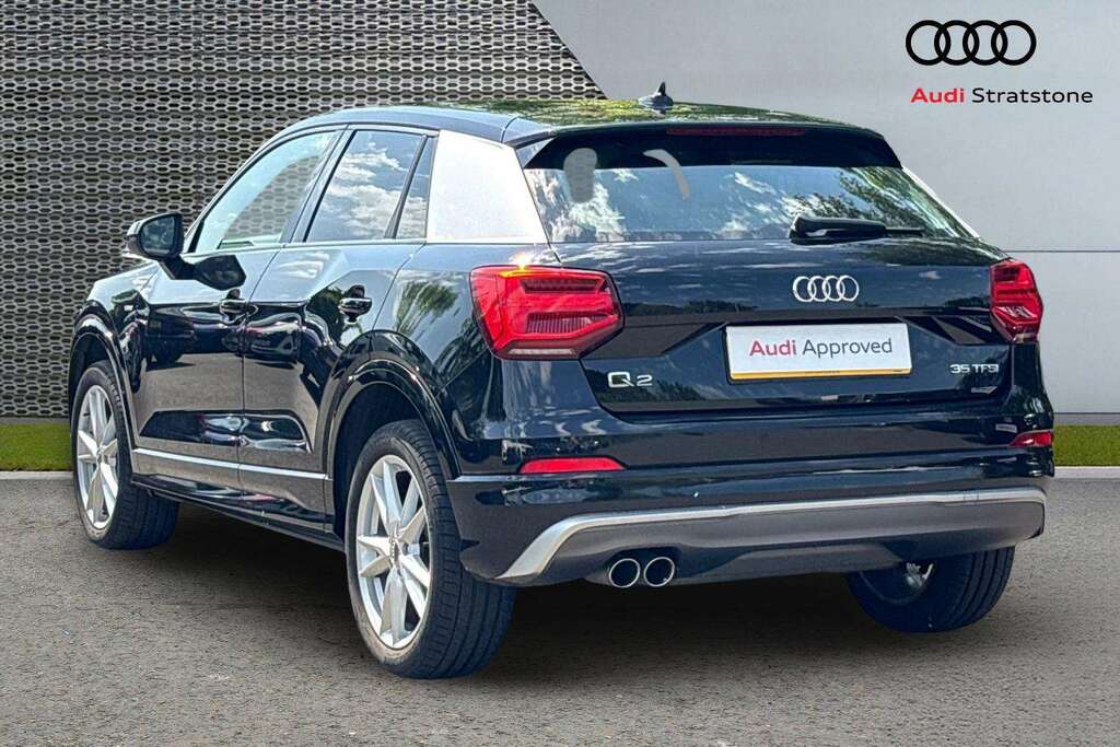 Audi Q2 35 Tfsi S Line S Tronic 2019 KJ19PJV Black #2