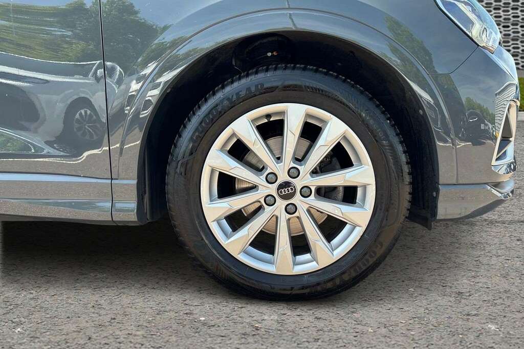 Audi Q3 35 Tfsi Sport 2022 KR22XXJ Grey #4