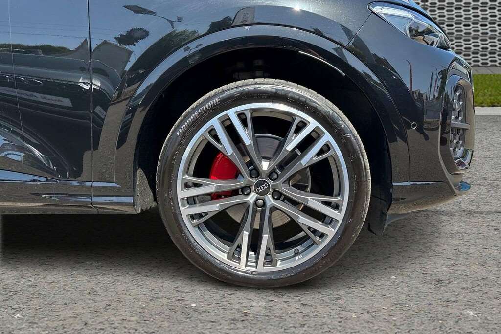 Audi Q5 2.0 Tfsi Quattro Edition 1 S Tronic Sv 2025 LS75YYC Black #5