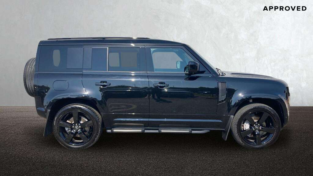 Land Rover Defender 110 3.0 D350 X-dynamic Hse 110 7 Seat 2024 Black #3