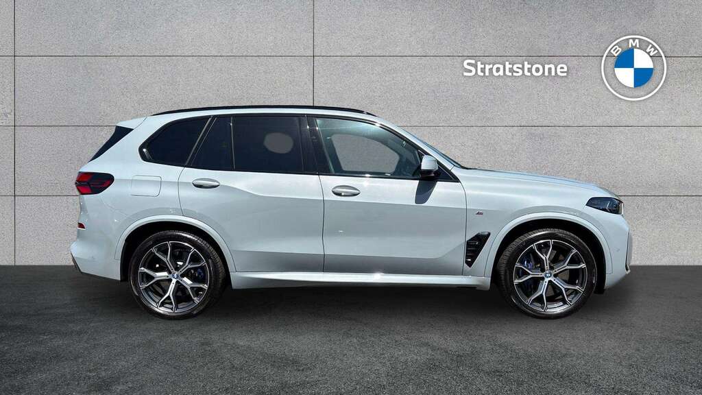 BMW X5 Xdrive50e M Sport 2025 YA74AVU Grey #3