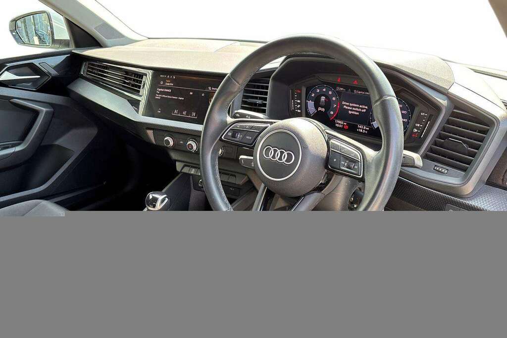 Audi A1 30 Tfsi 110 Technik S Tronic 2023 MM23DVK White #5