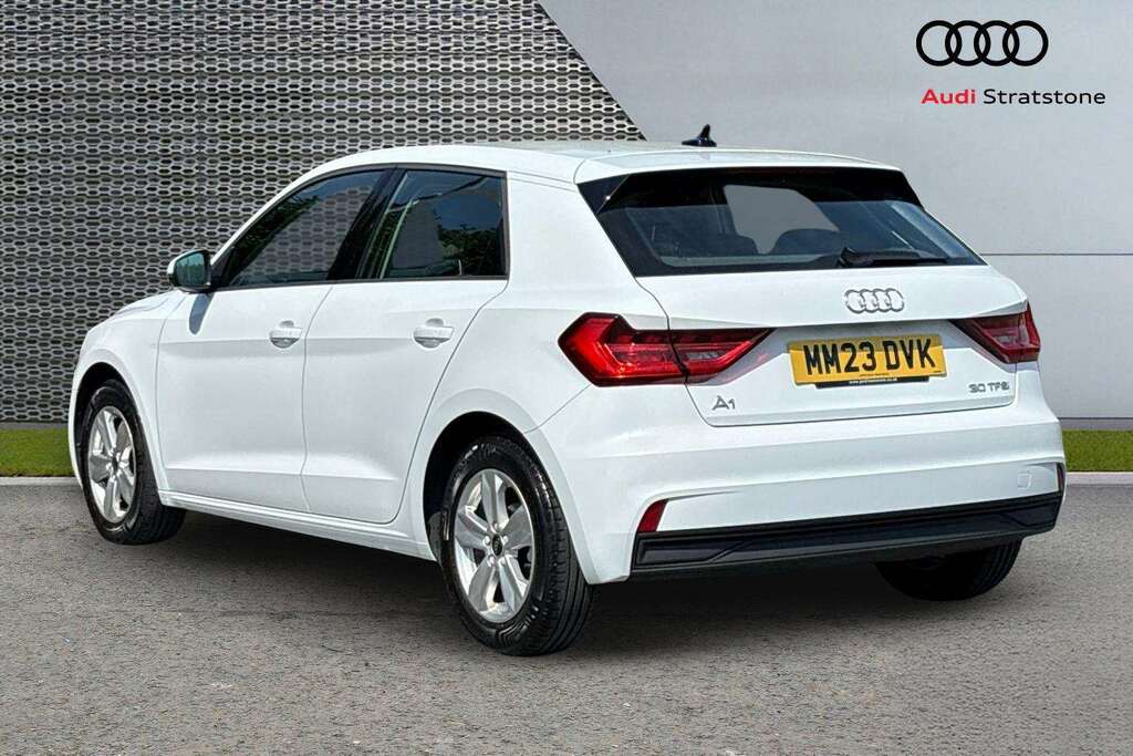 Audi A1 30 Tfsi 110 Technik S Tronic 2023 MM23DVK White #2