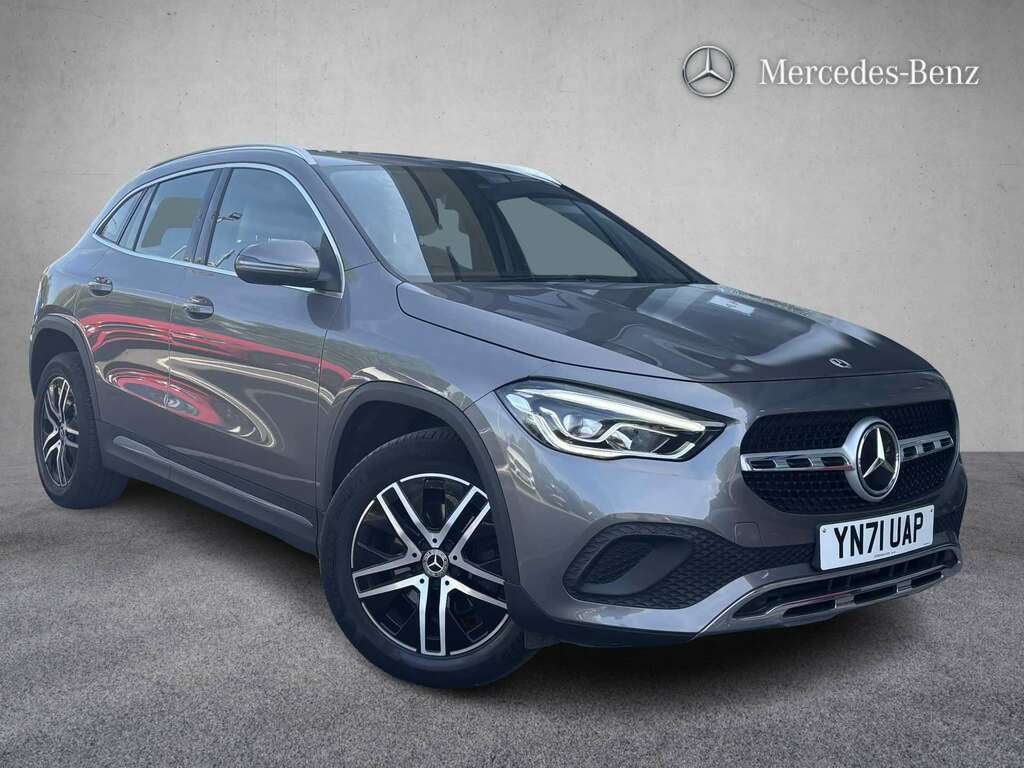 Mercedes-Benz GLA Class 200 Sport 2021 Grey