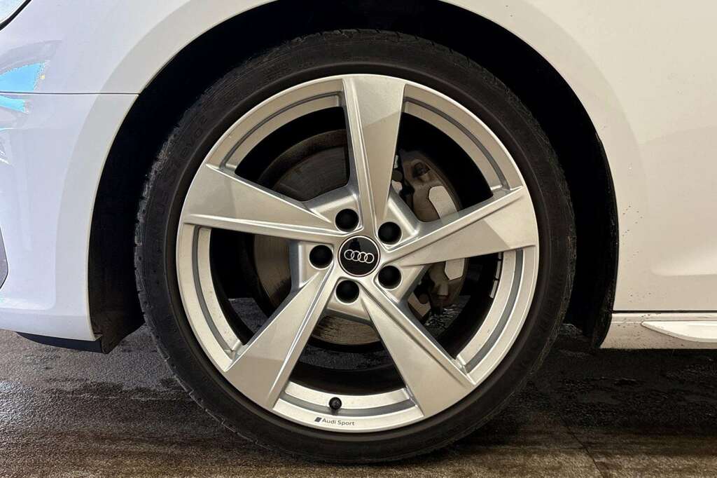 Audi A4 40 Tfsi 204 S Line S Tronic 2024 RO24WSE White #5
