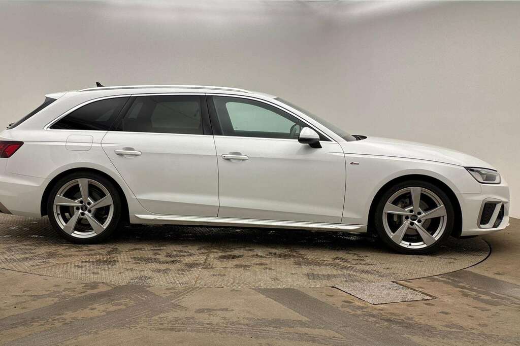 Audi A4 40 Tfsi 204 S Line S Tronic 2024 RO24WSE White #4