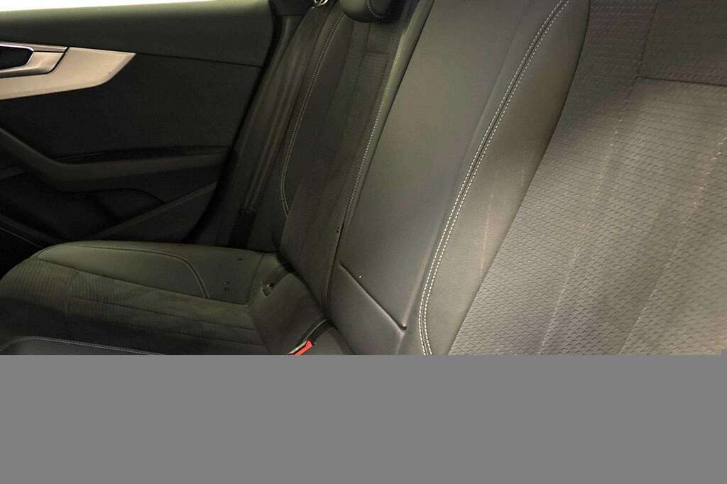 Audi A5 40 Tfsi 204 S Line S Tronic 2024 LX24WGE Black #4