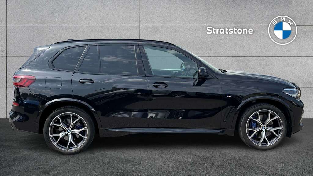 BMW X5 Xdrive30d Mht M Sport 2022 YF72MHK Black #3