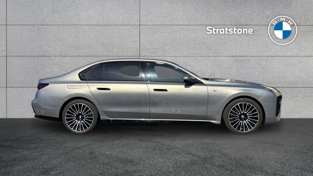 BMW 7 Series 750E Xdrive M Sport 2025 Grey #3